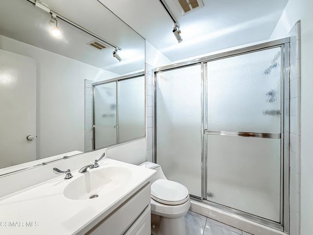 10435 Larwin Avenue, Chatsworth, CA 91311