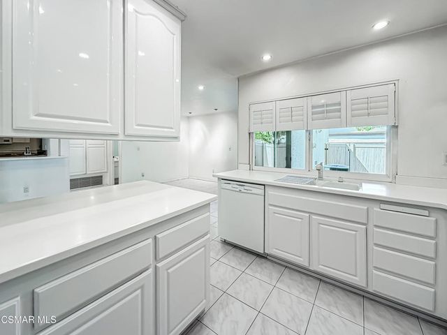 10435 Larwin Avenue, Chatsworth, CA 91311