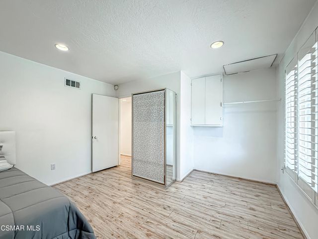 10435 Larwin Avenue, Chatsworth, CA 91311