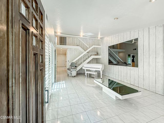 10435 Larwin Avenue, Chatsworth, CA 91311
