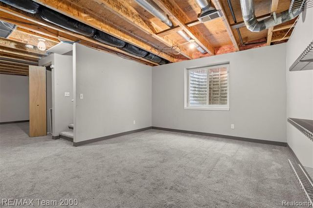 21025 Glen Lodge Road, Ferndale, MI 48220