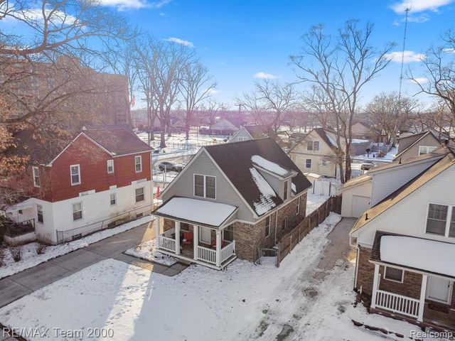 21025 Glen Lodge Road, Ferndale, MI 48220