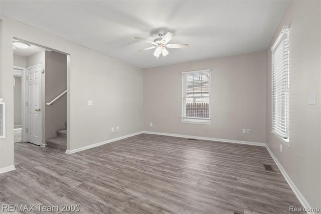 21025 Glen Lodge Road, Ferndale, MI 48220