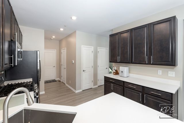 1115 Goldfinch Avenue, Yorkville, IL 60560