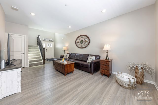 1115 Goldfinch Avenue, Yorkville, IL 60560