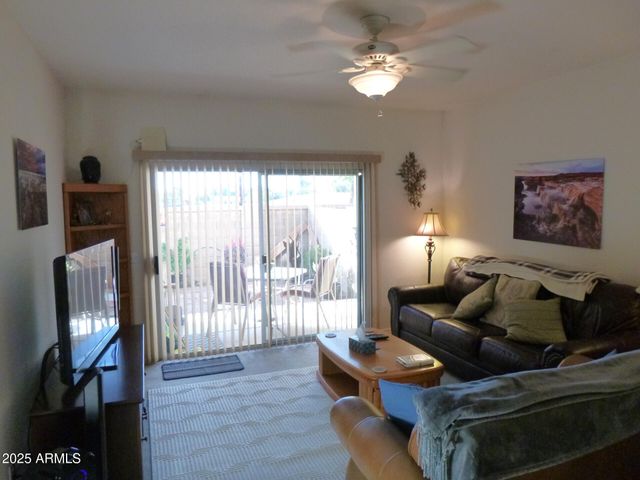 625 N HAMILTON Street 8, Chandler, AZ 85225