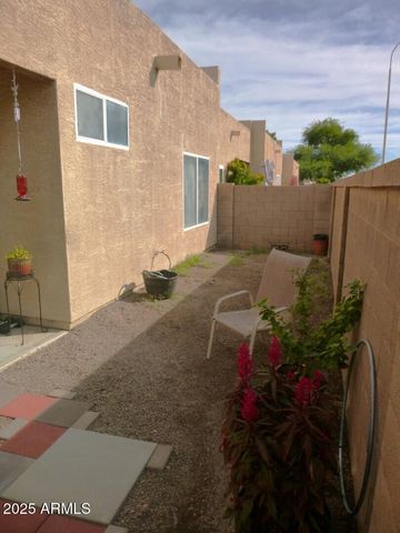 625 N HAMILTON Street 8, Chandler, AZ 85225