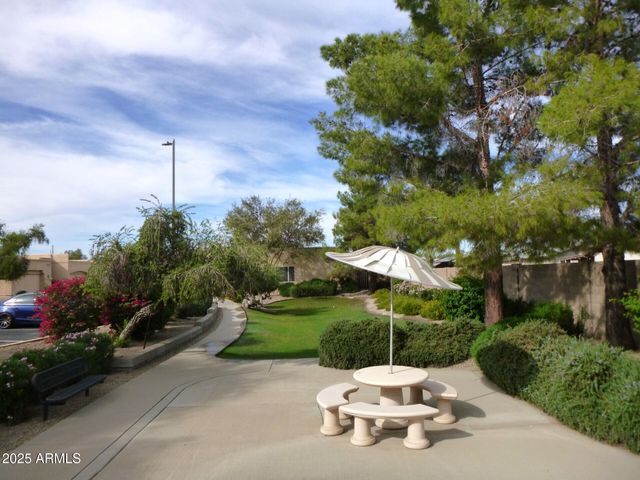 625 N HAMILTON Street 8, Chandler, AZ 85225