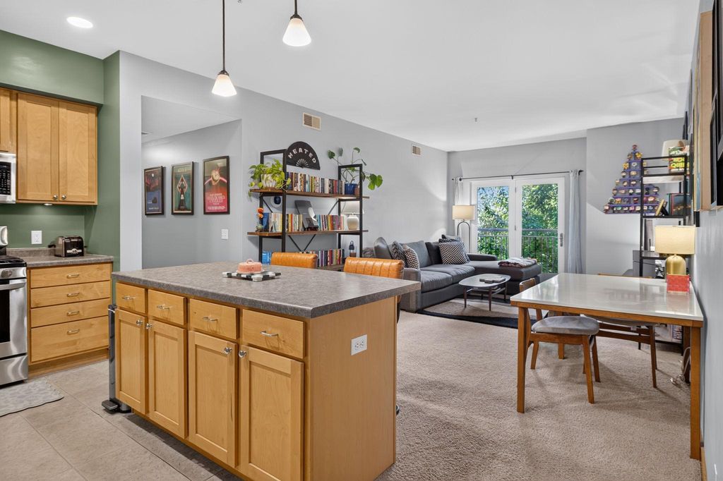 2900 11th Avenue S 208, Minneapolis, MN 55407 — photo 2