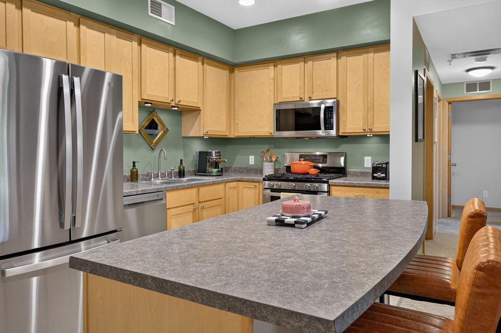 2900 11th Avenue S 208, Minneapolis, MN 55407 — photo 3