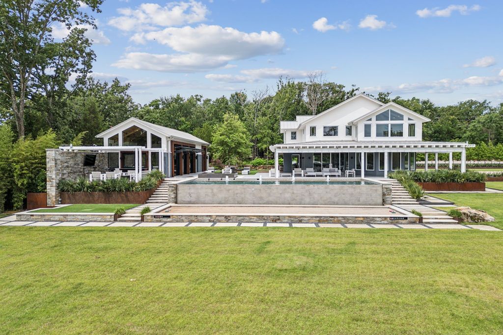 301 SE County Road 3250, Kerens, TX 75144