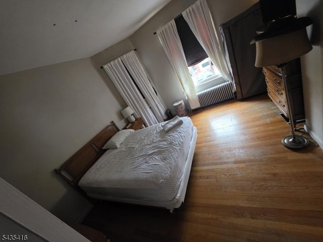 230 17Th Ave, Paterson City, NJ 07504