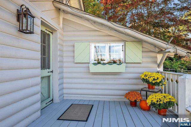 12 Grove Terrace, Sparta, NJ 07871