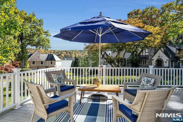 12 Grove Terrace, Sparta, NJ 07871