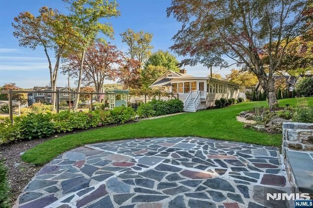 12 Grove Terrace, Sparta, NJ 07871