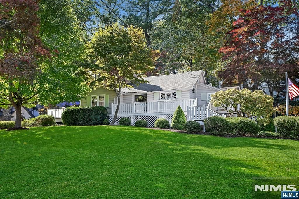 12 Grove Terrace, Sparta, NJ 07871