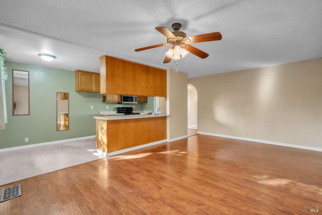 793 Marigold Dr, Fairfield, CA 94533