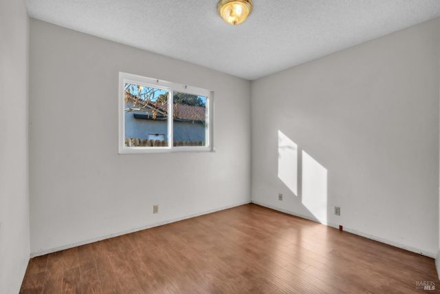 793 Marigold Dr, Fairfield, CA 94533