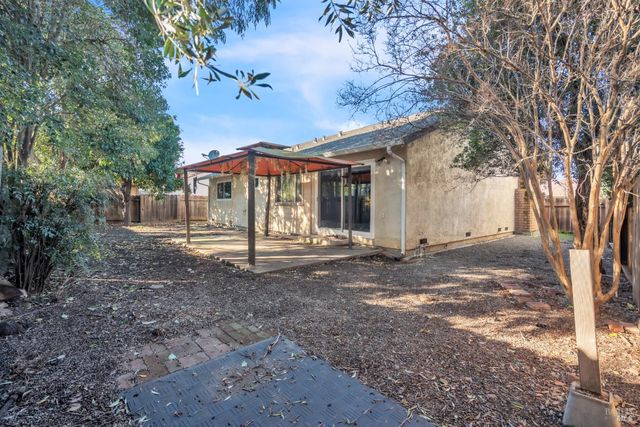 793 Marigold Dr, Fairfield, CA 94533