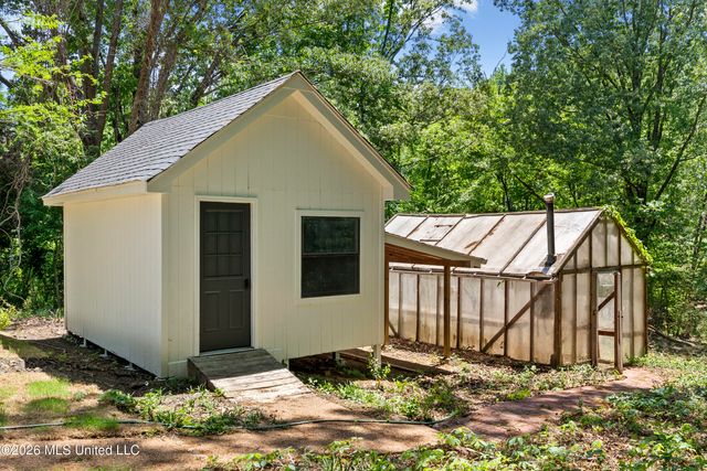 407 N Thunderbird Drive, Hernando, MS 38632