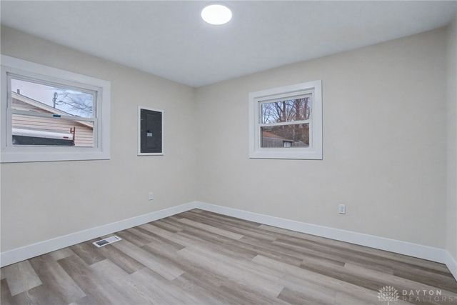 5713 Mayville Drive, Dayton, OH 45432