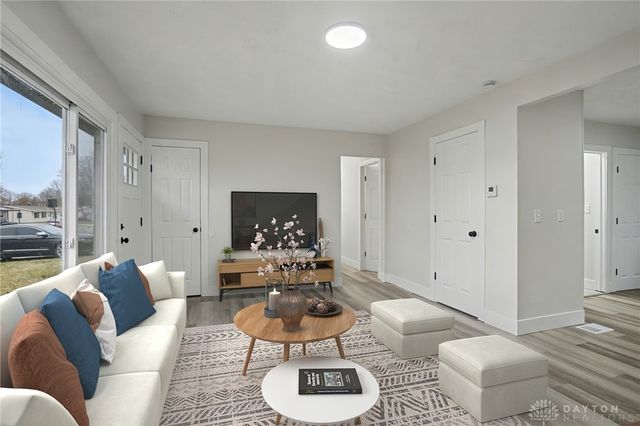 5713 Mayville Drive, Dayton, OH 45432