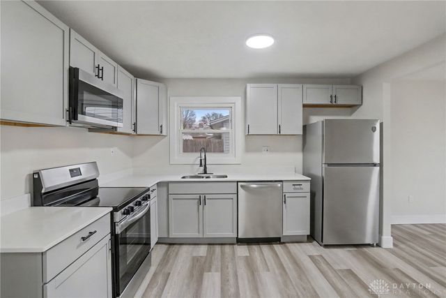 5713 Mayville Drive, Dayton, OH 45432