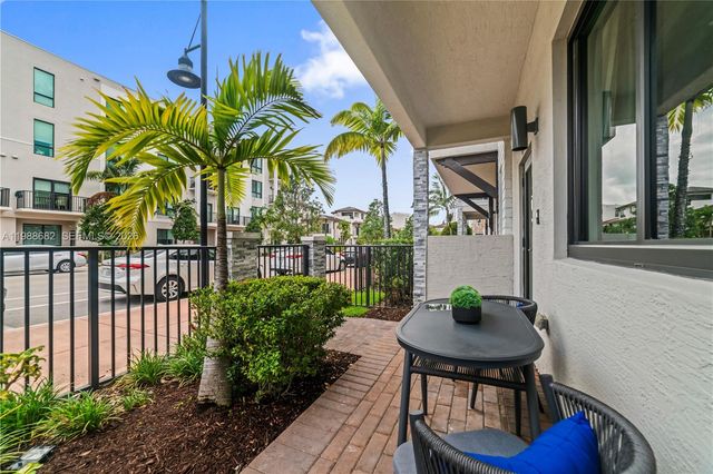 4741 NW 84th Ave 0, Doral, FL 33166