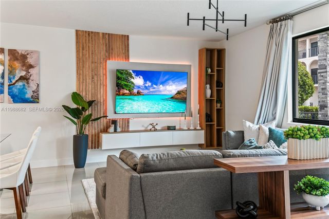 4741 NW 84th Ave 0, Doral, FL 33166