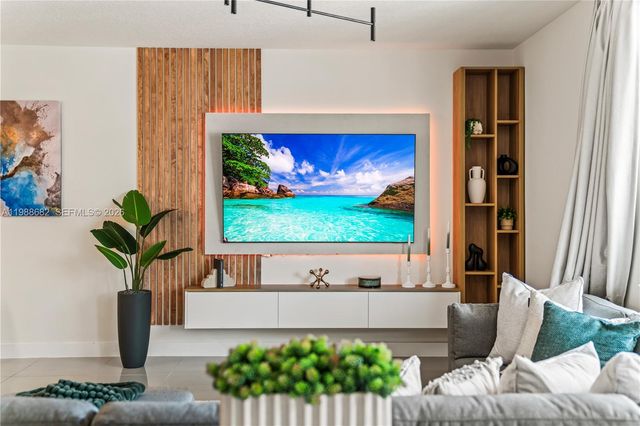 4741 NW 84th Ave 0, Doral, FL 33166