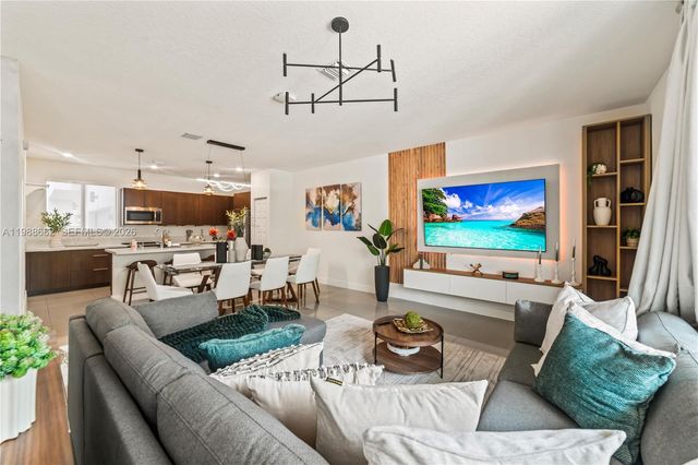 4741 NW 84th Ave 0, Doral, FL 33166