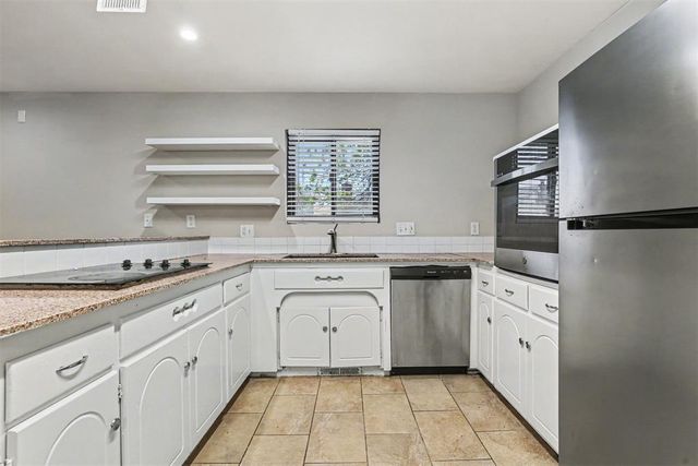 5004 NW 61st Place, Oklahoma City, OK 73122