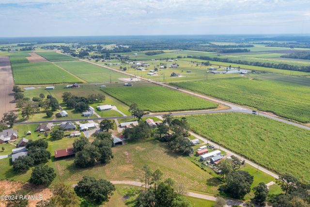 5162 Bridge Street, St. Martinville, LA 70582