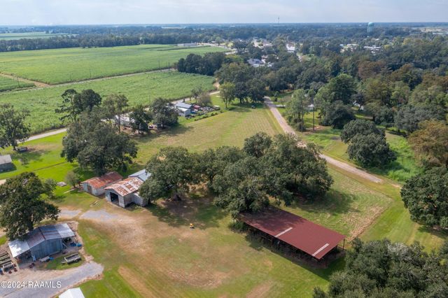 5162 Bridge Street, St. Martinville, LA 70582