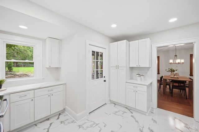 6514 Tyne Avenue, Cincinnati, OH 45213