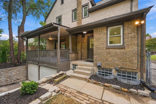 6514 Tyne Avenue, Cincinnati, OH 45213