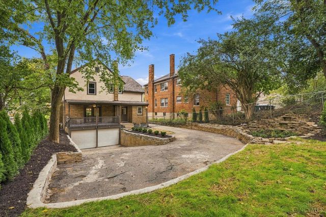 6514 Tyne Avenue, Cincinnati, OH 45213