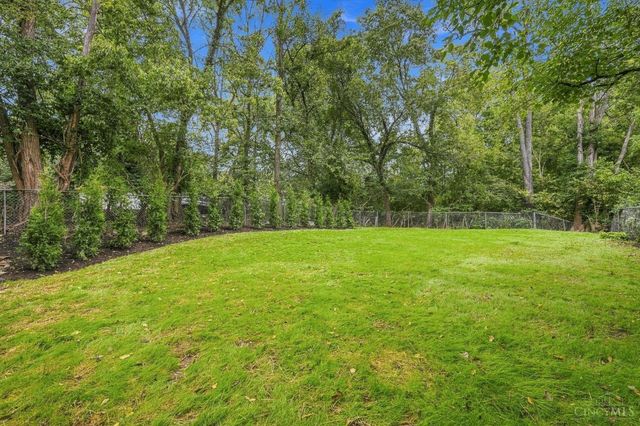 6514 Tyne Avenue, Cincinnati, OH 45213