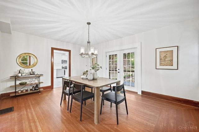6514 Tyne Avenue, Cincinnati, OH 45213