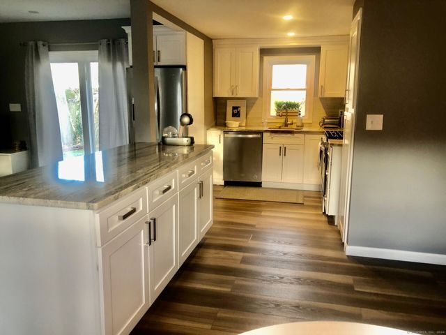 237 Stadley Rough Road, Danbury, CT 06811