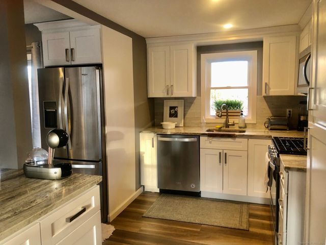 237 Stadley Rough Road, Danbury, CT 06811