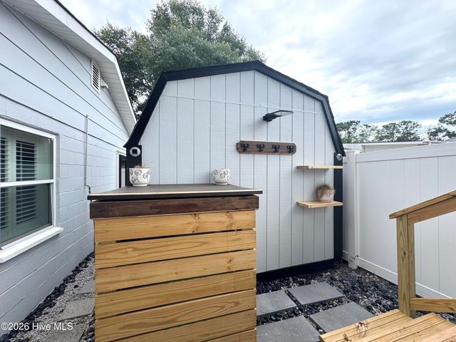 113 NW 12th Street, Oak Island, NC 28465