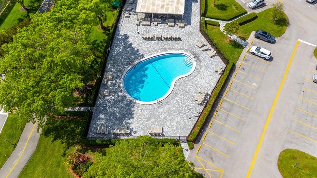 72 Ashby B, Deerfield Beach, FL 33442