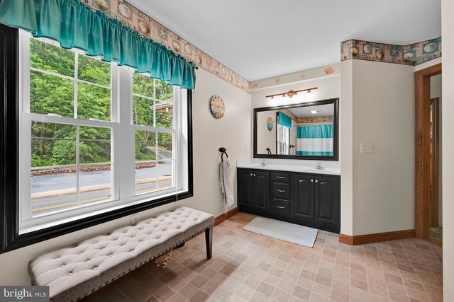 367 RIDGE AVE, Ephrata, PA 17522