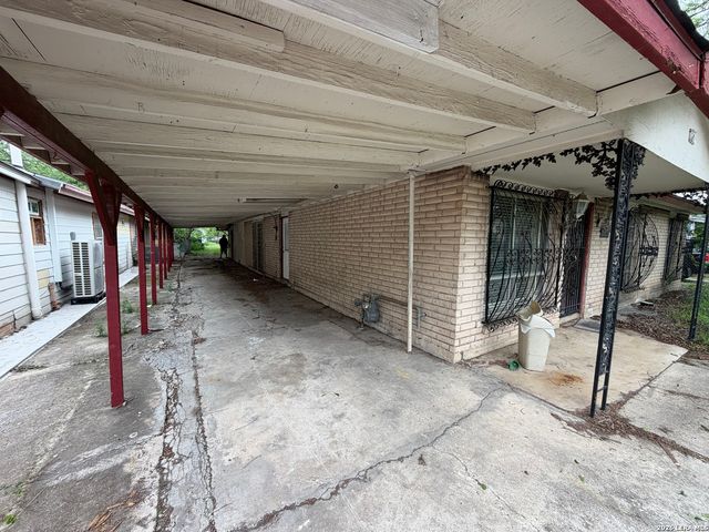 650 FLEMING ST, San Antonio, TX 78211
