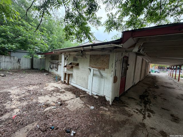 650 FLEMING ST, San Antonio, TX 78211