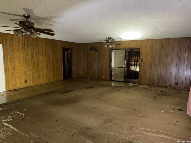 650 FLEMING ST, San Antonio, TX 78211