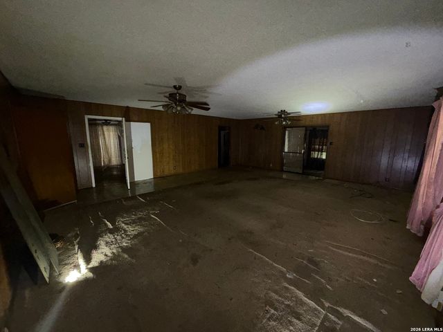 650 FLEMING ST, San Antonio, TX 78211