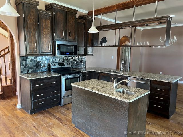 3075 Sawmill, Durant, OK 74701