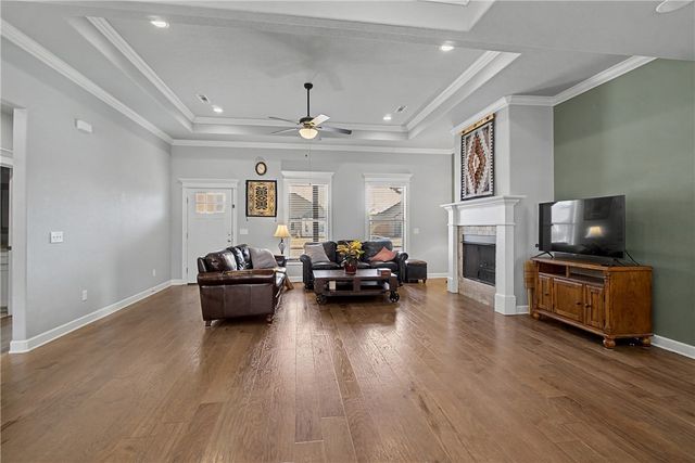 2337 Stonemill Drive, Fayetteville, AR 72701